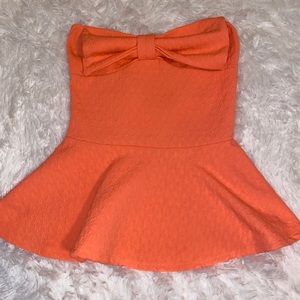 Peach, No sleeve top